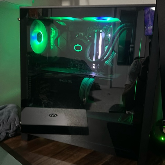 Gaming Computer and Monitor